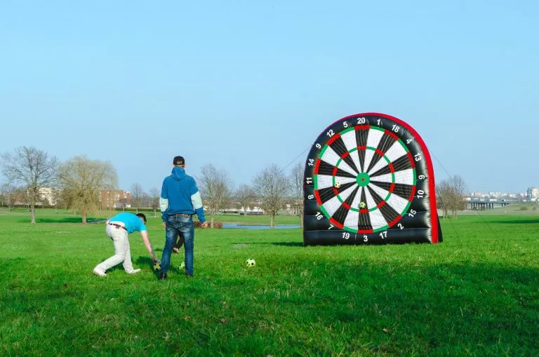 Футбольная игра "Дартс