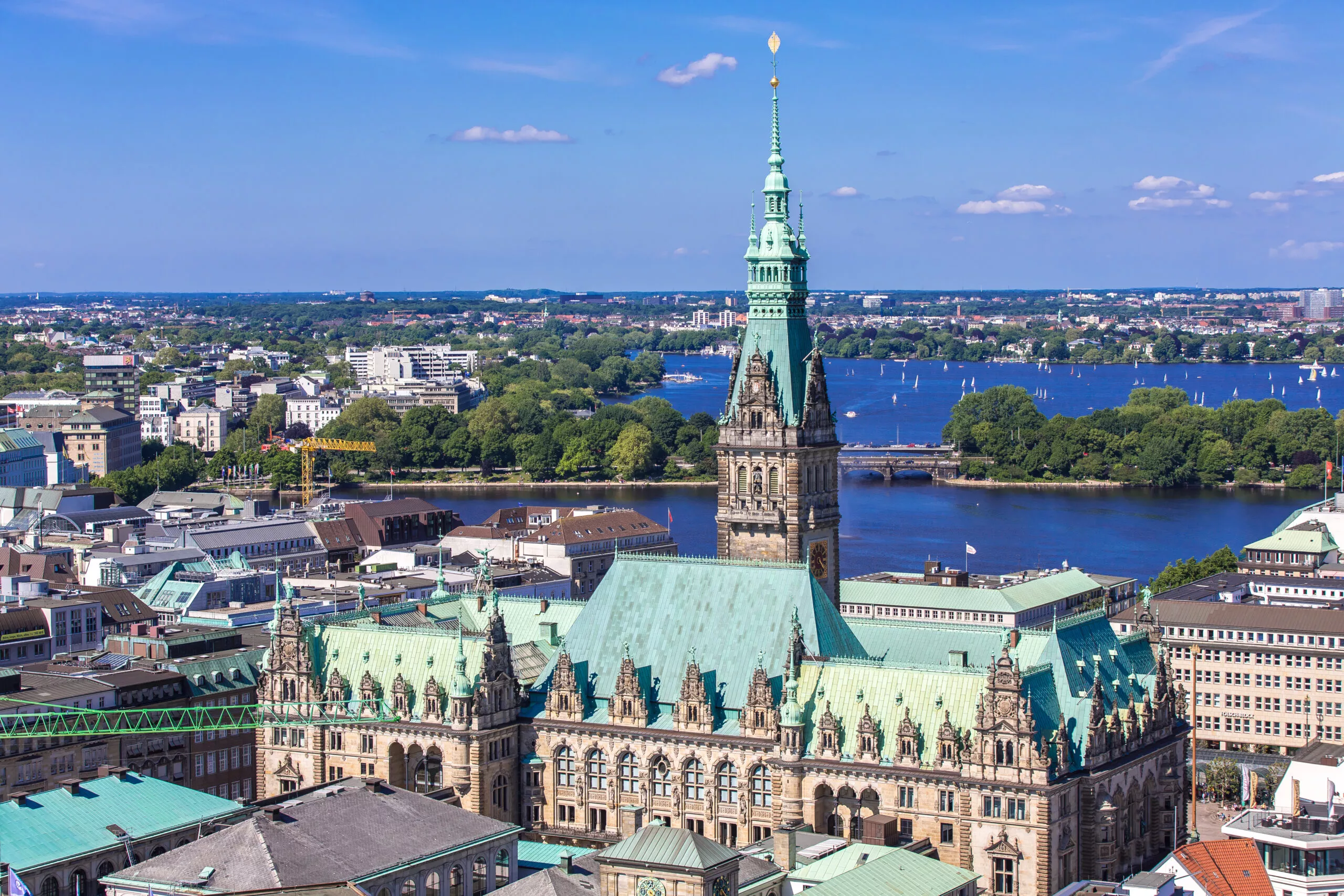 Blick auf das Rathaus Hamburg