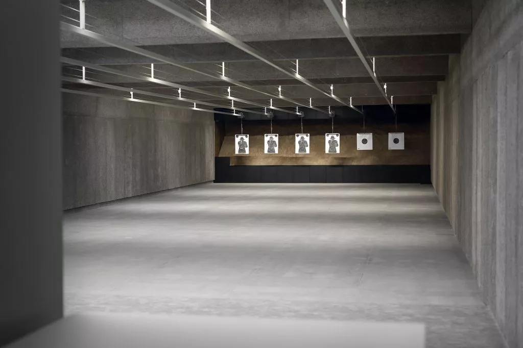 Indoor shooting range